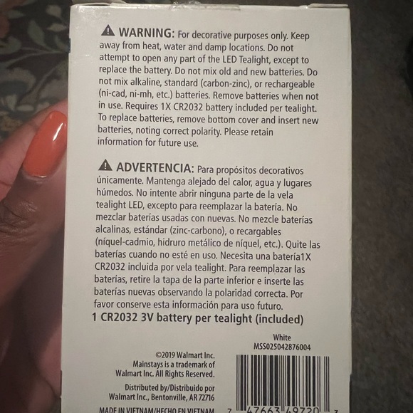 Six pack of LED tea lights - Picture 2 of 2